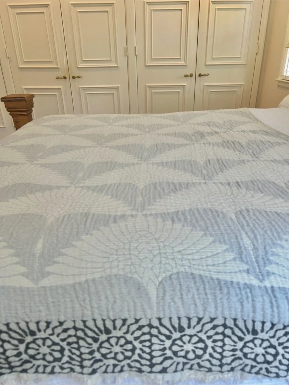 Modern Woven Throw Wedding Silver Gray + White Feathered Flock Jacquard Cotton